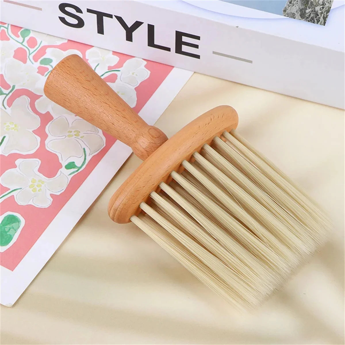 Miwayer Universal Violin Cleaning 1pc Soft and Effective Brush for Guitar and Violin Accessories Keep Your Instruments Clean