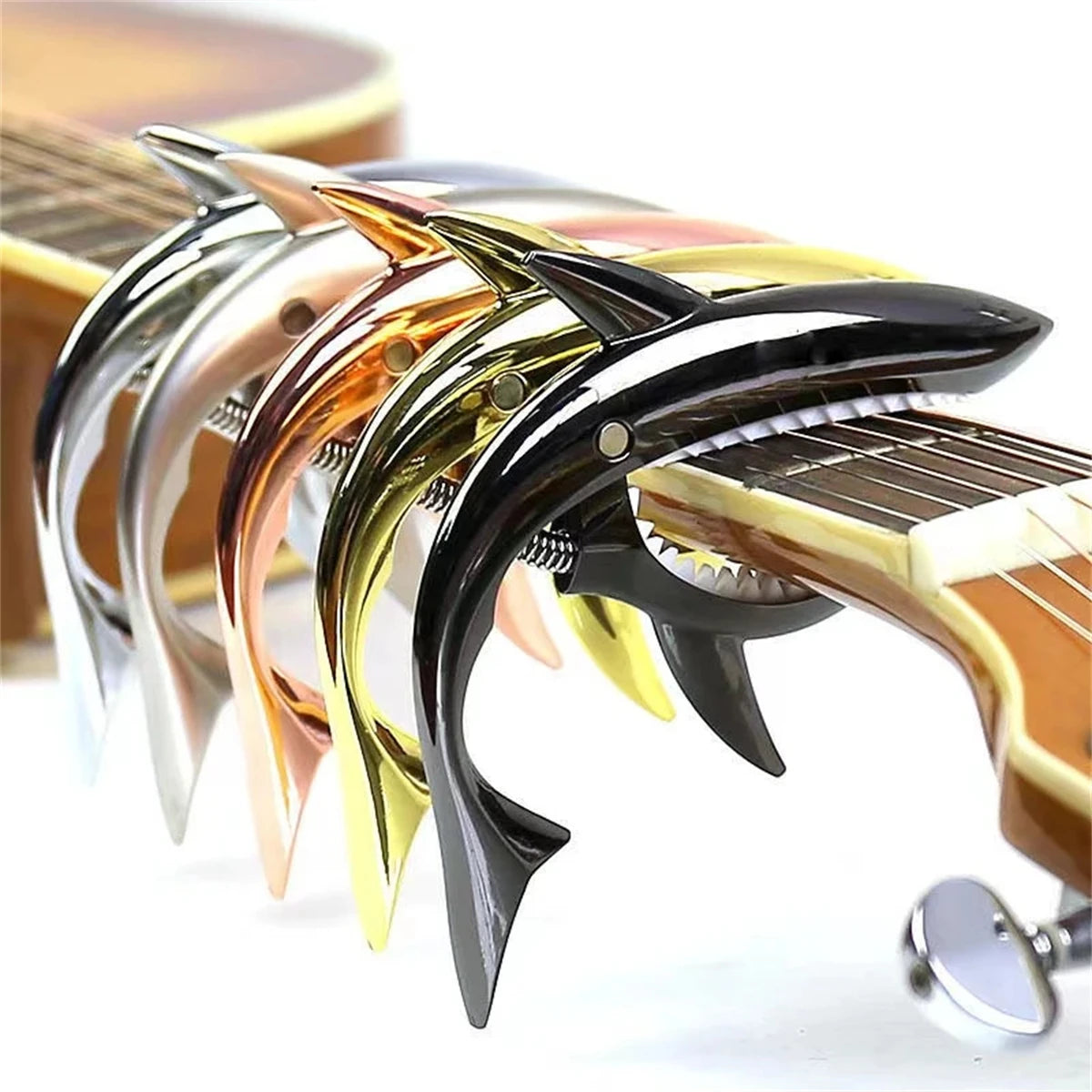 Miwayer Metal Shark Guitar Capo Zinc Alloy for Bass Acoustic and Electric Guitar with Good Hand Feeling, 7 Colors Optional